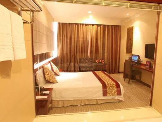 Suzhou Plaza Hotel Buitenkant foto